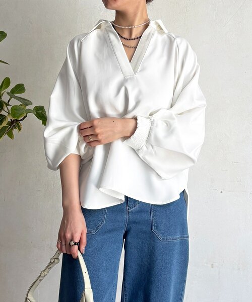 un dix cors(アンディコール)の「パウダーストレッチブラウス(シャツ/ブラウス・レディース・オフホワイト/チャコールグレー/グレー/ネイビー・FREE)」の7枚目の写真