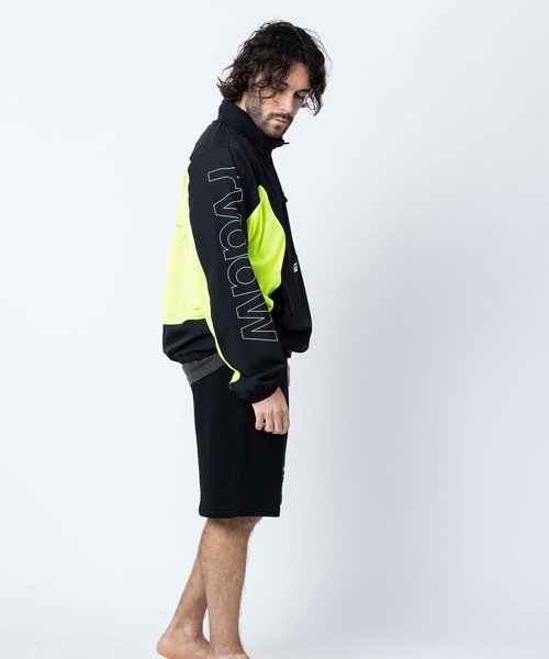 reversal.dogi.design.works(リバーサル・ドーギ・デザイン・ワークス)の「<reversal/リバーサル>4WAY DRY ZIP UP JACKET(ナイロンジャケット・メンズ・ブラック×イエロー/ブラック×ホワイト/ブラック・X-LARGE/LARGE/MEDIUM)」の15枚目の写真