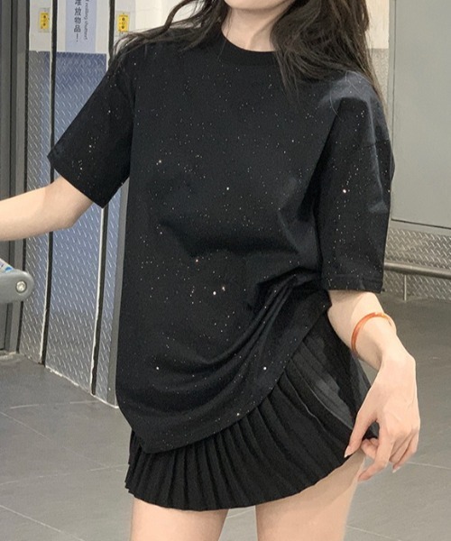 lilful(リルフル)の「【26年春夏新作】星型ラメデザイン オーバーサイズ 半袖Tシャツ(Tシャツ/カットソー・レディース・ホワイト/ブラック・F)」の18枚目の写真