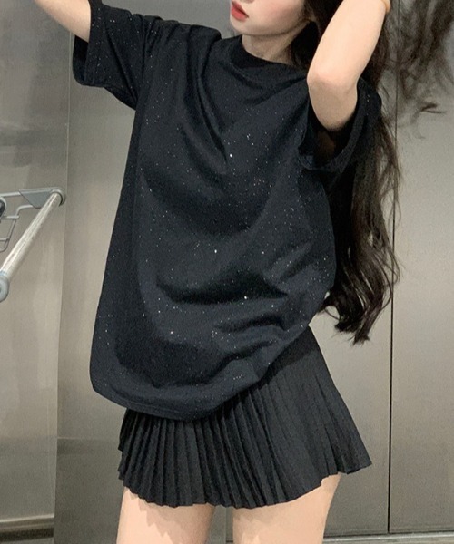 lilful(リルフル)の「【26年春夏新作】星型ラメデザイン オーバーサイズ 半袖Tシャツ(Tシャツ/カットソー・レディース・ホワイト/ブラック・F)」の19枚目の写真