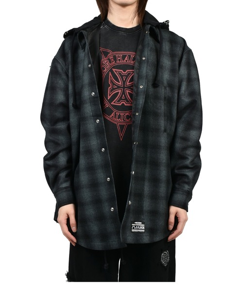 ALICE HOLLYWOOD(アリスハリウッド)の「OVERSIZE HOODED FLANNEL SHIRT(シャツ/ブラウス・メンズ・チャコールグレー/ホワイト・LARGE/X-LARGE/SMALL/MEDIUM)」の2枚目の写真