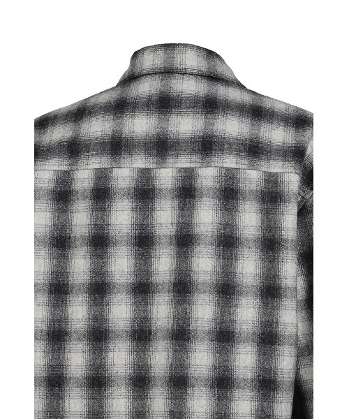 ALICE HOLLYWOOD(アリスハリウッド)の「OVERSIZE HOODED FLANNEL SHIRT(シャツ/ブラウス・メンズ・チャコールグレー/ホワイト・LARGE/X-LARGE/SMALL/MEDIUM)」の18枚目の写真