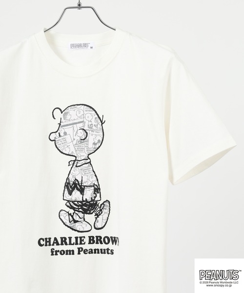 PEANUTS(ピーナッツ)の「PEANUTS コミック柄プリント天竺半袖Tシャツ(Tシャツ/カットソー・メンズ・クリーム/ホワイト系その他/ネイビー/ブラック/ピンクベージュ/オフホワイト・LL/L/M)」の3枚目の写真