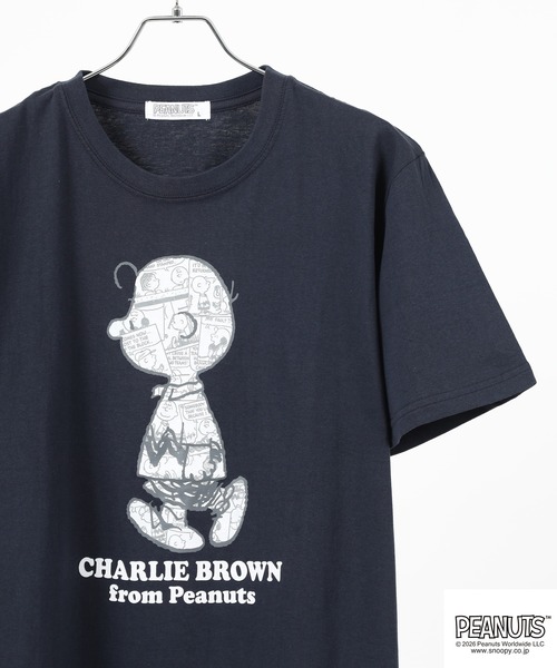 PEANUTS(ピーナッツ)の「PEANUTS コミック柄プリント天竺半袖Tシャツ(Tシャツ/カットソー・メンズ・クリーム/ホワイト系その他/ネイビー/ブラック/ピンクベージュ/オフホワイト・LL/L/M)」の5枚目の写真