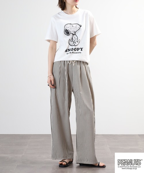 PEANUTS(ピーナッツ)の「PEANUTS コミック柄プリント天竺半袖Tシャツ(Tシャツ/カットソー・メンズ・クリーム/ホワイト系その他/ネイビー/ブラック/ピンクベージュ/オフホワイト・LL/L/M)」の21枚目の写真