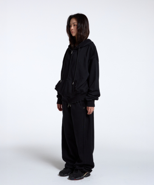 CONY(コール アウト ニューイヤー)の「WASHED RUFFLE HOODIE ZIP-UP / BLACK(その他パンツ・レディース・その他・OS)」の5枚目の写真