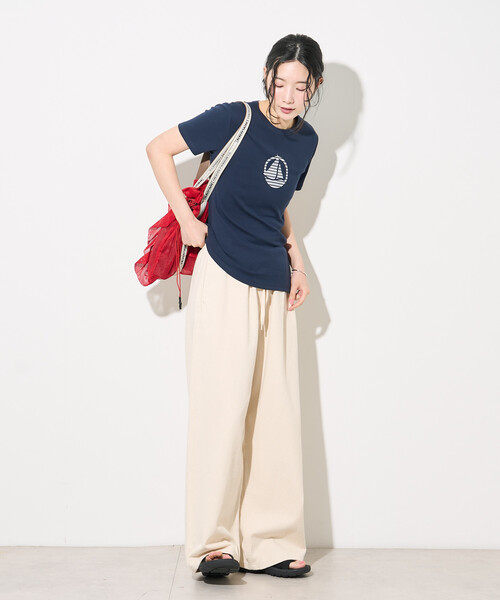 FREAK'S STORE(フリークスストア)の「PETIT BATEAU × FREAK'S STORE/プチバトー 別注 フロッキープリントTシャツ(Tシャツ/カットソー・レディース・ネイビー/オフホワイト/ブラック/その他・MEDIUM/LARGE)」の10枚目の写真