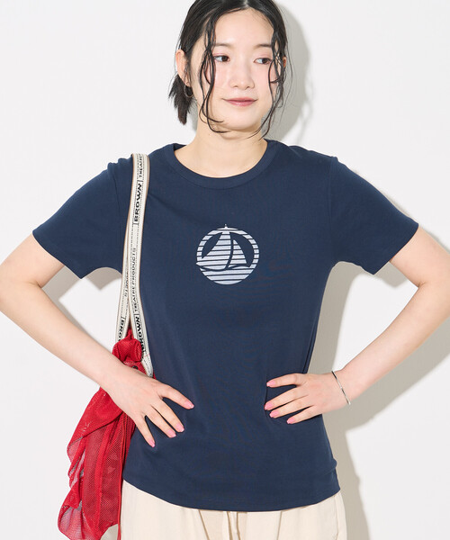 FREAK'S STORE(フリークスストア)の「PETIT BATEAU × FREAK'S STORE/プチバトー 別注 フロッキープリントTシャツ(Tシャツ/カットソー・レディース・ネイビー/オフホワイト/ブラック/その他・MEDIUM/LARGE)」の8枚目の写真