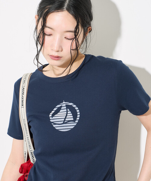 FREAK'S STORE(フリークスストア)の「PETIT BATEAU × FREAK'S STORE/プチバトー 別注 フロッキープリントTシャツ(Tシャツ/カットソー・レディース・ネイビー/オフホワイト/ブラック/その他・MEDIUM/LARGE)」の7枚目の写真