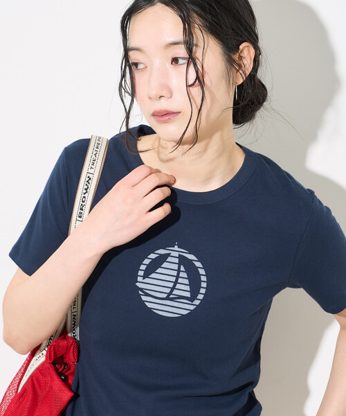 FREAK'S STORE(フリークスストア)の「PETIT BATEAU × FREAK'S STORE/プチバトー 別注 フロッキープリントTシャツ(Tシャツ/カットソー・レディース・ネイビー/オフホワイト/ブラック/その他・MEDIUM/LARGE)」の6枚目の写真