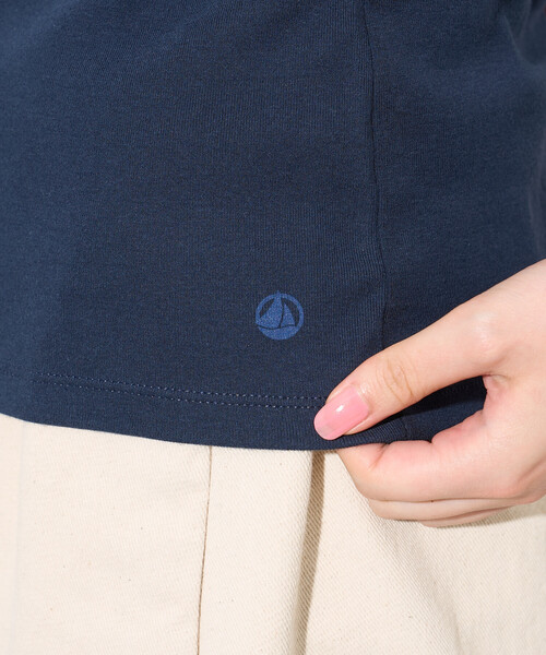 FREAK'S STORE(フリークスストア)の「PETIT BATEAU × FREAK'S STORE/プチバトー 別注 フロッキープリントTシャツ(Tシャツ/カットソー・レディース・ネイビー/オフホワイト/ブラック/その他・MEDIUM/LARGE)」の5枚目の写真