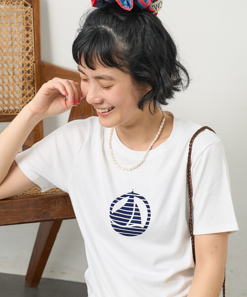 FREAK'S STORE(フリークスストア)の「PETIT BATEAU × FREAK'S STORE/プチバトー 別注 フロッキープリントTシャツ(Tシャツ/カットソー・レディース・ネイビー/オフホワイト/ブラック/その他・MEDIUM/LARGE)」の16枚目の写真