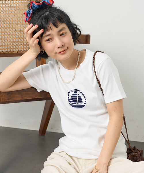 FREAK'S STORE(フリークスストア)の「PETIT BATEAU × FREAK'S STORE/プチバトー 別注 フロッキープリントTシャツ(Tシャツ/カットソー・レディース・ネイビー/オフホワイト/ブラック/その他・MEDIUM/LARGE)」の15枚目の写真