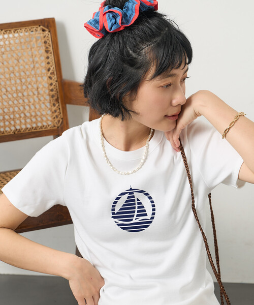 FREAK'S STORE(フリークスストア)の「PETIT BATEAU × FREAK'S STORE/プチバトー 別注 フロッキープリントTシャツ(Tシャツ/カットソー・レディース・ネイビー/オフホワイト/ブラック/その他・MEDIUM/LARGE)」の12枚目の写真