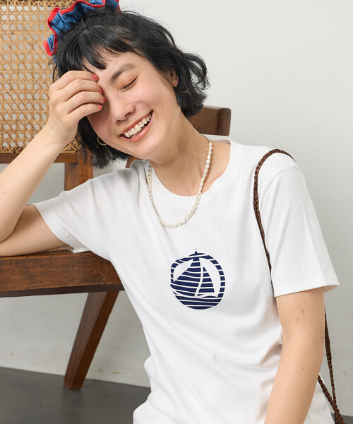 FREAK'S STORE(フリークスストア)の「PETIT BATEAU × FREAK'S STORE/プチバトー 別注 フロッキープリントTシャツ(Tシャツ/カットソー・レディース・ネイビー/オフホワイト/ブラック/その他・MEDIUM/LARGE)」の11枚目の写真