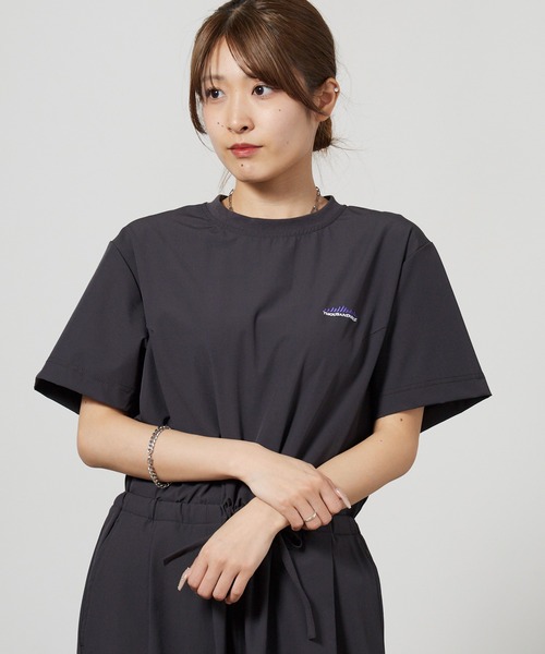 THOUSAND MILE(サウザンドマイル)の「THOUSAND MILE/サウザンドマイル SHORT SLEEVE ALL IN ONE ロゴ刺繍 ショートスリーブオールインワン 2026年 夏 夏服(つなぎ/オールインワン・レディース・ブラック/チャコール・FREE)」の11枚目の写真