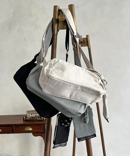 un dix cors（アンディコール）の「サイドショルダーバッグ（トートバッグ・レディース・ブラック/グレー/ベージュ・FREE）」の9枚目の写真