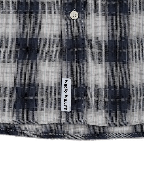 Wacky WiLLy（ワッキーウィリー）の「EMBROIDERED GRAPHIC CHECK LONG SLEEVE SHIRT（シャツ/ブラウス・メンズ・ネイビー/ピンク・SMALL/MEDIUM/LARGE）」の15枚目の写真