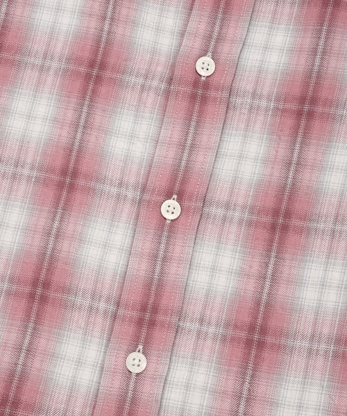 Wacky WiLLy（ワッキーウィリー）の「EMBROIDERED GRAPHIC CHECK LONG SLEEVE SHIRT（シャツ/ブラウス・メンズ・ネイビー/ピンク・SMALL/MEDIUM/LARGE）」の7枚目の写真