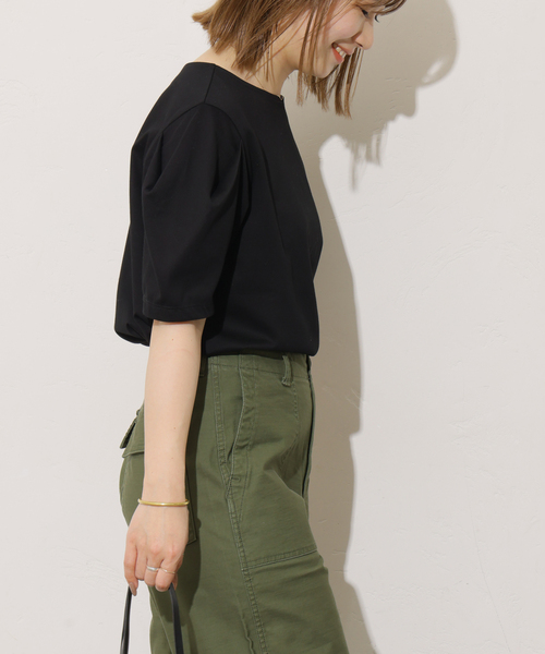 JOURNAL STANDARD relume（ジャーナルスタンダード　レリューム）の「タックデザインスリーブプルオーバー（Tシャツ/カットソー・レディース・ブラック/ホワイト/ネイビー・FREE）」の9枚目の写真