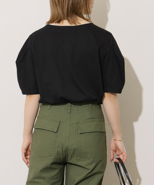 JOURNAL STANDARD relume（ジャーナルスタンダード　レリューム）の「タックデザインスリーブプルオーバー（Tシャツ/カットソー・レディース・ブラック/ホワイト/ネイビー・FREE）」の11枚目の写真