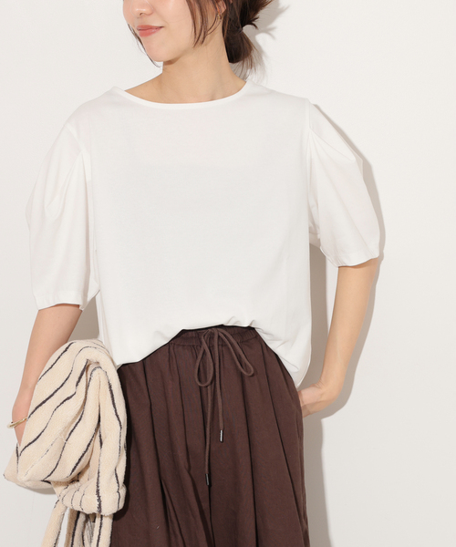 JOURNAL STANDARD relume（ジャーナルスタンダード　レリューム）の「タックデザインスリーブプルオーバー（Tシャツ/カットソー・レディース・ブラック/ホワイト/ネイビー・FREE）」の15枚目の写真