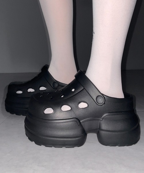 me+em select(ミームセレクト)の「厚底クロッグサンダル / Platform clog sandals(サンダル・レディース・ブラック/アイボリー・LARGE/MEDIUM/SMALL)」の20枚目の写真