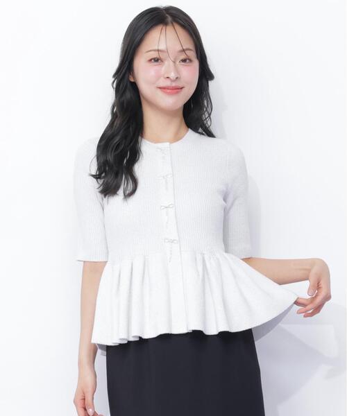 JILL by JILL STUART（ジルバイジルスチュアート）の「ラメモールペプラムニット半袖（ニット/セーター・レディース・ピンク/グレー/ブルー/ホワイト・FREE）」の18枚目の写真