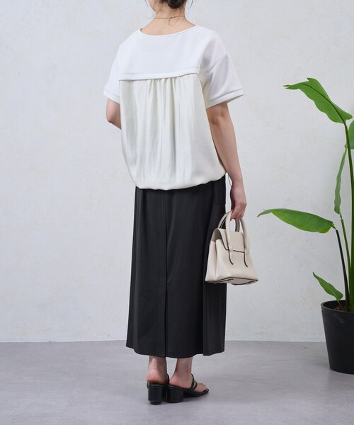 Jena espace merveilleux(ジェナ エスパスメルヴェイユ)の「裾ドロスト異素材カットソー(Tシャツ/カットソー・レディース・ブラック/オフホワイト・FREE)」の12枚目の写真