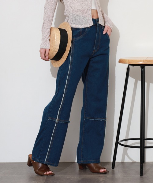 atONE（アットワン）の「クロスフリンジワイドデニムパンツ（デニムパンツ・レディース・ネイビー/ブルー系その他5/サックスブルー・M/L/3L/4L/LL）」の2枚目の写真