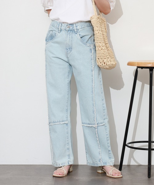 atONE（アットワン）の「クロスフリンジワイドデニムパンツ（デニムパンツ・レディース・ネイビー/ブルー系その他5/サックスブルー・M/L/3L/4L/LL）」の3枚目の写真