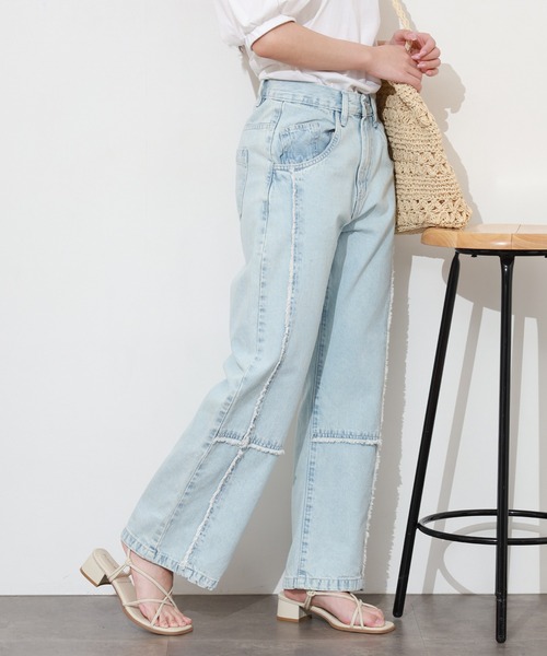 atONE（アットワン）の「クロスフリンジワイドデニムパンツ（デニムパンツ・レディース・ネイビー/ブルー系その他5/サックスブルー・M/L/3L/4L/LL）」の13枚目の写真