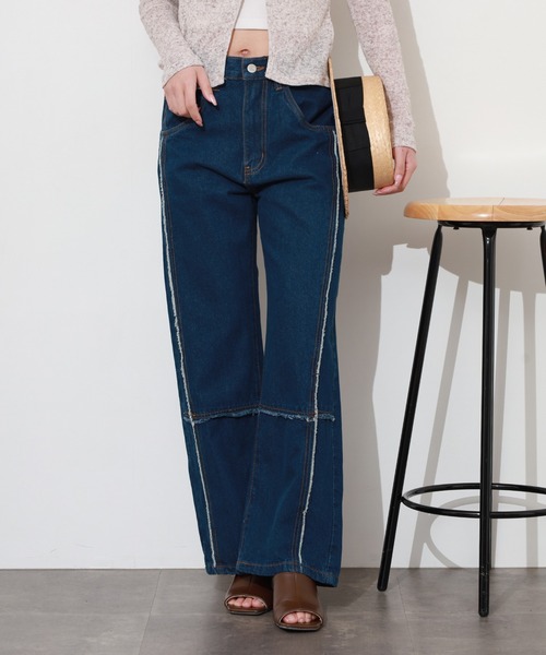 atONE（アットワン）の「クロスフリンジワイドデニムパンツ（デニムパンツ・レディース・ネイビー/ブルー系その他5/サックスブルー・M/L/3L/4L/LL）」の4枚目の写真