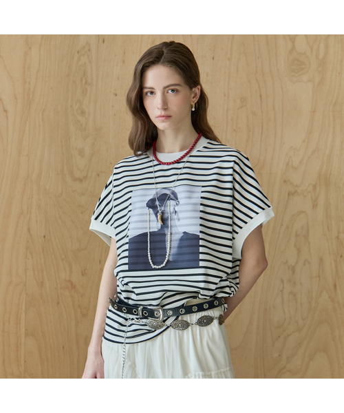MAXZA(マージャコレクション)の「パール飾りモノトーンプリントストライプ半袖Tシャツ(Tシャツ/カットソー・レディース・ホワイト/ブラック・FREE)」の1枚目の写真