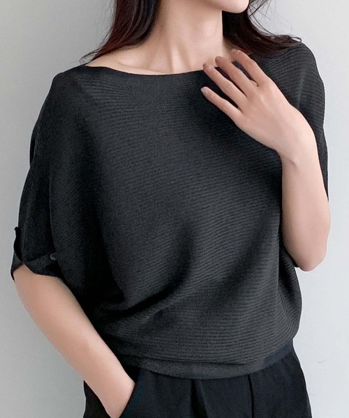 LOWO（ロワ）の「ボートネックドルマンスリーブリブトップス 半袖（Tシャツ/カットソー・レディース・オフホワイト/チャコールグレー/ブラウン/ブラック/ベージュ・FREE）」の4枚目の写真