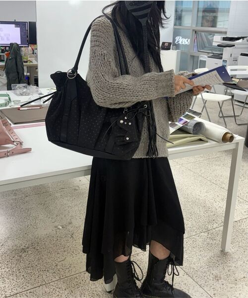 YEOMIMの「[×ミセキソウル] パフバッグ (ブラックドット)（ショルダーバッグ・レディース・その他・FREE）」の2枚目の写真