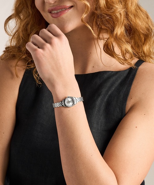 FOSSIL(フォッシル)の「フォッシル 腕時計 レディース アナログ ステンレス ES5475(アナログ腕時計・レディース・シルバー・FREE)」の2枚目の写真