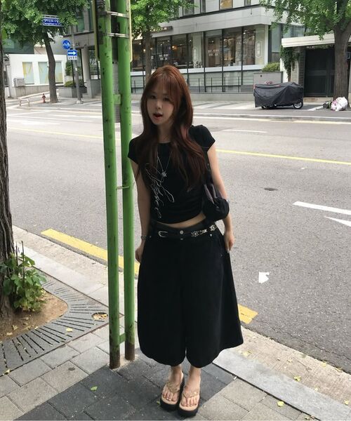 KICHUL(キチョル)の「Double Waist Bermuda Cotton Pants (Black)(その他パンツ・レディース・その他・LARGE/MEDIUM/SMALL)」の8枚目の写真