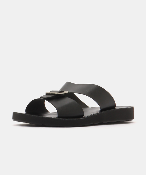 B.C STOCK（ベーセーストック）の「フェイクレザー スライド サンダル（サンダル・メンズ・ブラック/ホワイト・28cm/27cm/26cm）」の3枚目の写真