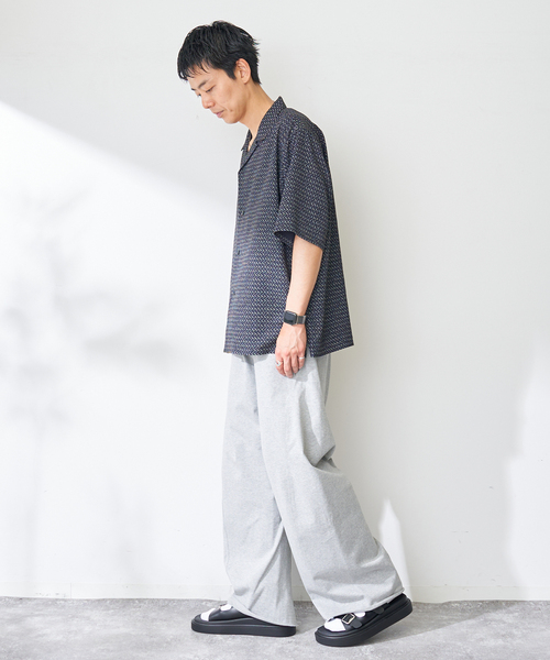 B.C STOCK(ベーセーストック)の「3D バギーテンジクパンツ(その他パンツ・メンズ・ライトグレー/アイボリー・MEDIUM/LARGE)」の4枚目の写真