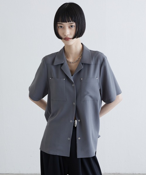 Lui's(ルイス)の「ドライタッチオープンカラーs/sシャツ(シャツ/ブラウス・レディース・グレー/サックスブルー/ブラック・FREE)」の15枚目の写真