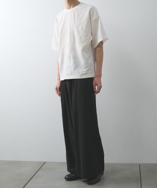 UJOH(ウジョー)の「【UJOH HOMME】Combi BOX PO(Tシャツ/カットソー・メンズ・ブラック/クリーム・4/5)」の9枚目の写真