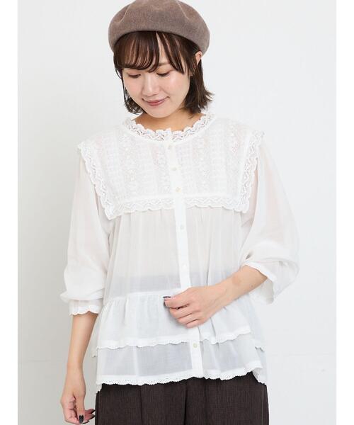 Samansa Mos2(サマンサ モスモス)の「【接触冷感】裾フリルティアードレースブラウス(シャツ/ブラウス・レディース・ブラック/オフホワイト/キナリ・F)」の9枚目の写真