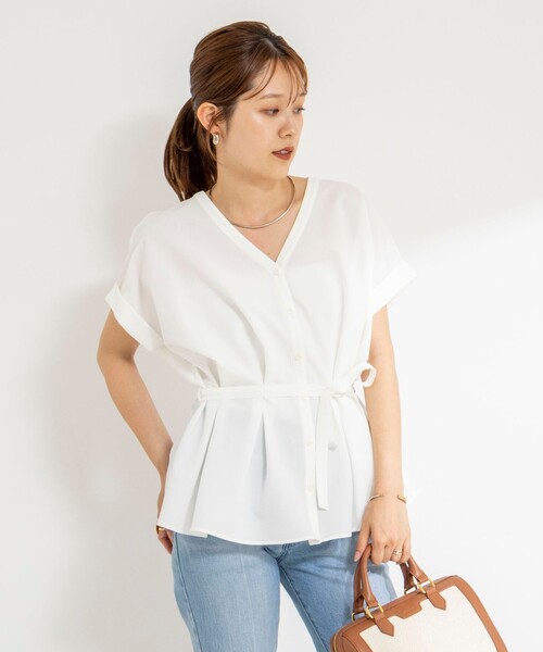 NOLLEY’S（ノーリーズ）の「【追加】ウォッシャブルウエストタックサッカーブラウス（シャツ/ブラウス・レディース・オフホワイト/ブラック/サックスブルー・38）」の7枚目の写真