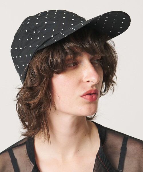 6(ロク)の「【別注】<Share the Fantasy for 6>DOT LONG BRIM CAP/キャップ(キャップ・レディース・ブラック・FREE)」の2枚目の写真