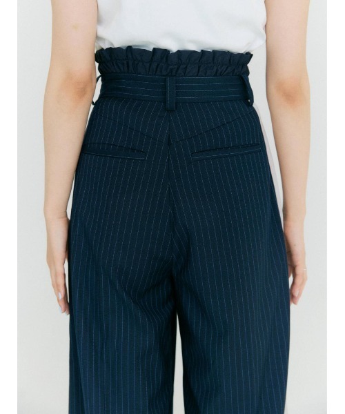 BLUE×PALANG(ブルーパラン)の「HANDSOME SIDE TAPTE SLACKS(スラックス・レディース・アイボリー/ネイビー・MEDIUM/SMALL)」の4枚目の写真