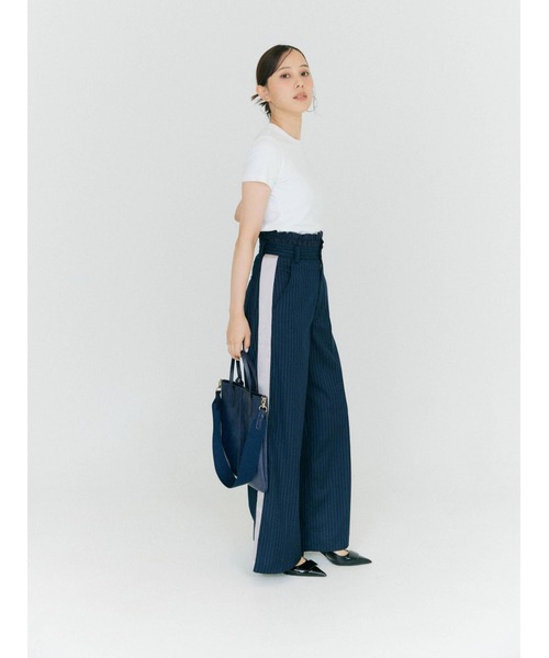 BLUE×PALANG(ブルーパラン)の「HANDSOME SIDE TAPTE SLACKS(スラックス・レディース・アイボリー/ネイビー・MEDIUM/SMALL)」の9枚目の写真