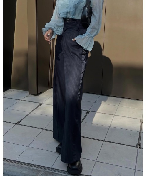 BLUE×PALANG(ブルーパラン)の「HANDSOME SIDE TAPTE SLACKS(スラックス・レディース・アイボリー/ネイビー・MEDIUM/SMALL)」の14枚目の写真