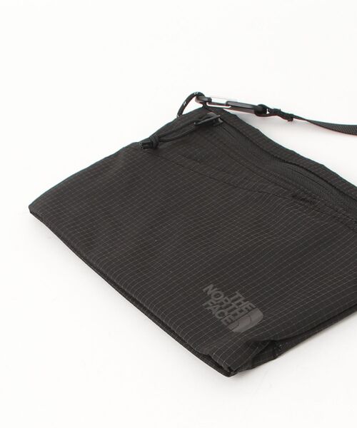 THE NORTH FACE(ザノースフェイス)の「ザ ノース フェイス THE NORTH FACE Rafter Shoulder Pouch S SP ラフターショルダーポーチS SP(ショルダーバッグ・メンズ・その他・ONE SIZE)」の3枚目の写真