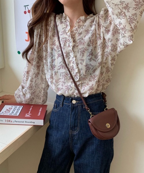 Flugge(フラッジー)の「アンティークフラワーフリルブラウス(シャツ/ブラウス・レディース・ブルー/アイボリー・LARGE/MEDIUM)」の14枚目の写真